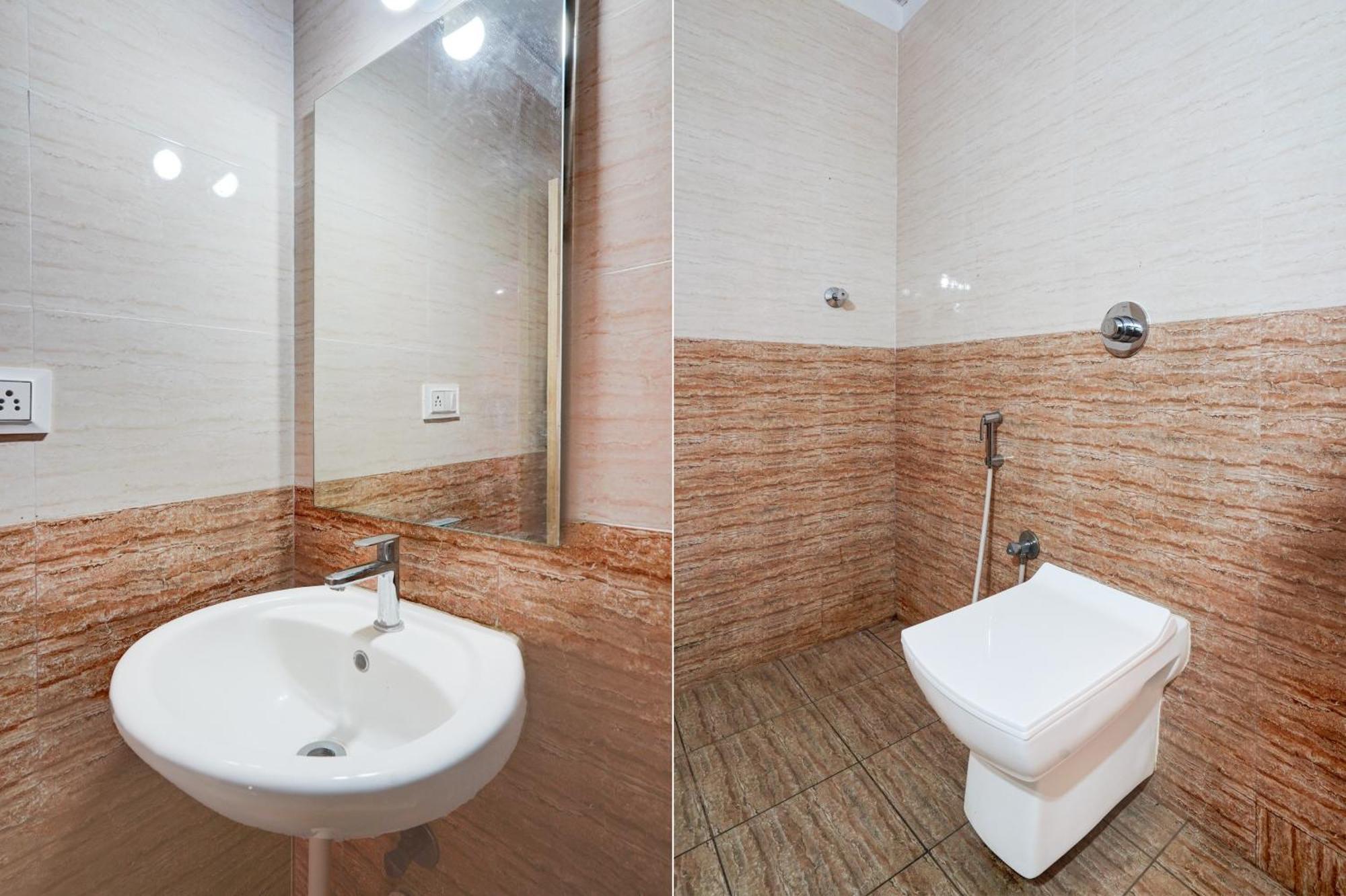 Fabhotel Bns Comforts Bangalore Luaran gambar