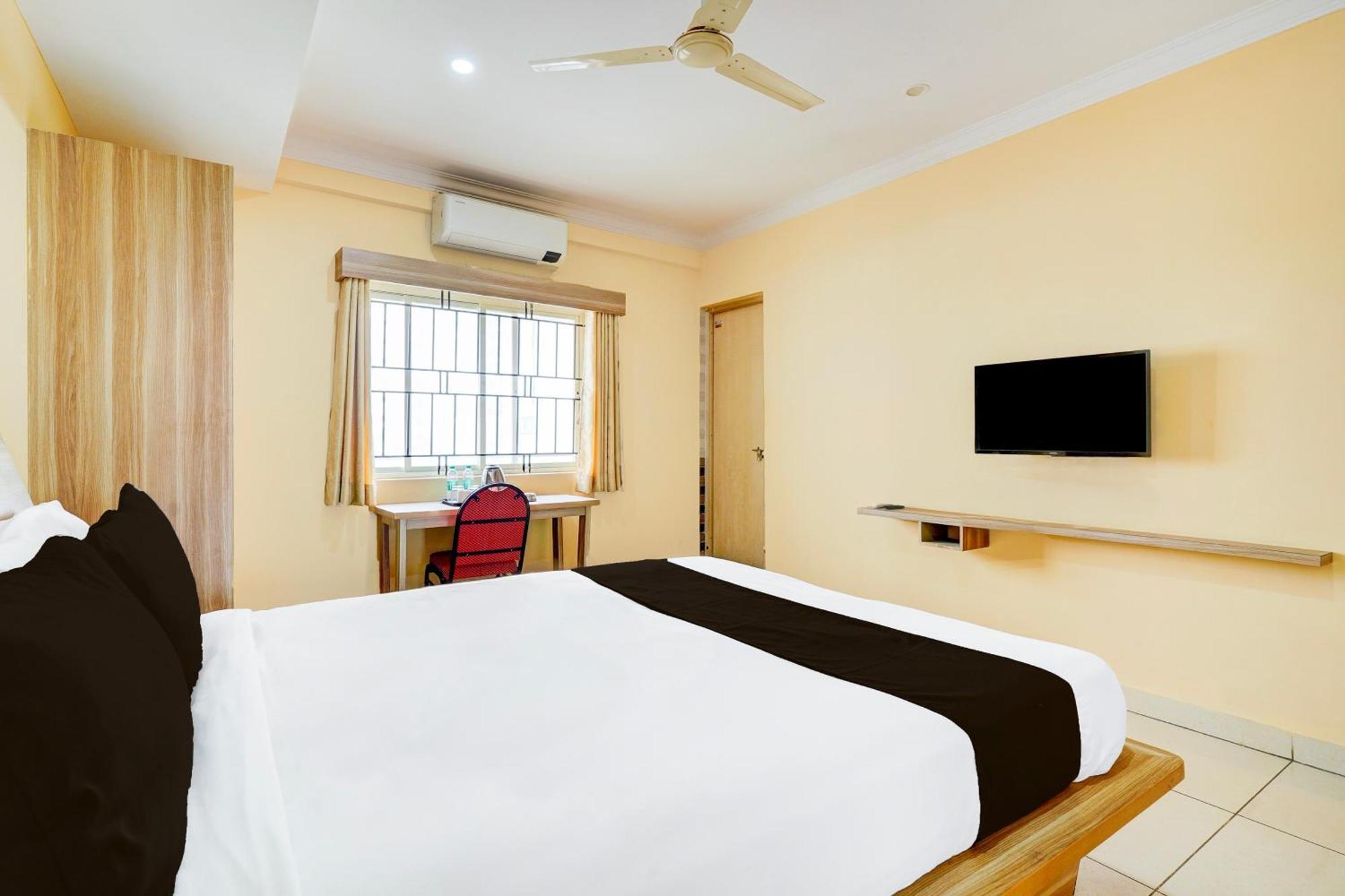 Fabhotel Bns Comforts Bangalore Luaran gambar