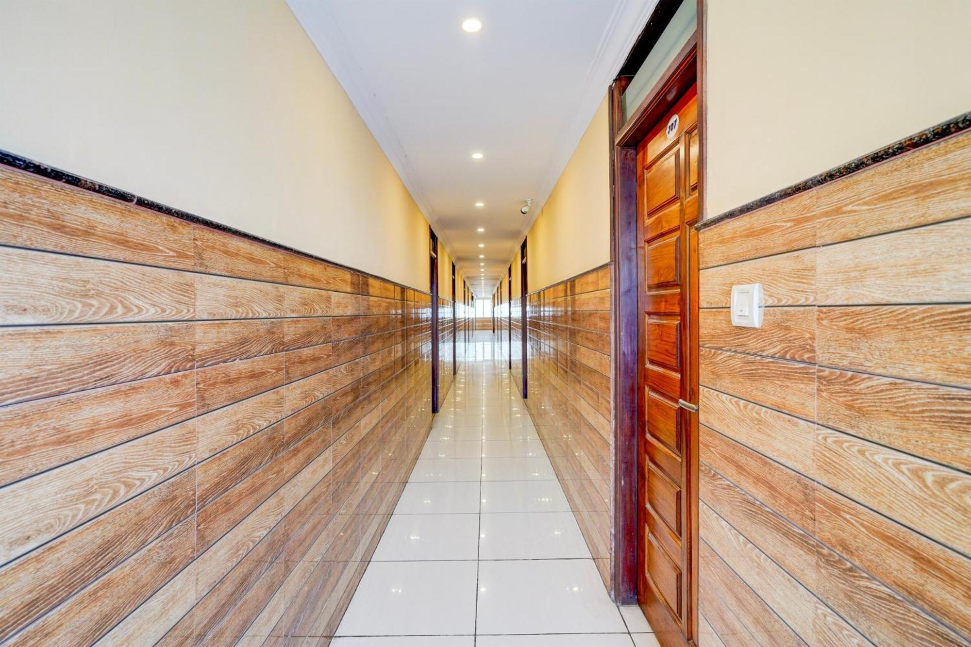 Fabhotel Bns Comforts Bangalore Luaran gambar