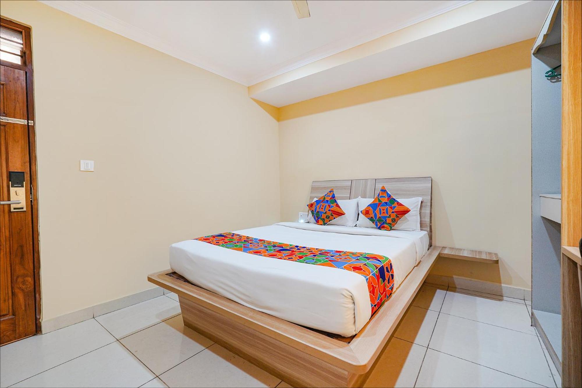 Fabhotel Bns Comforts Bangalore Luaran gambar