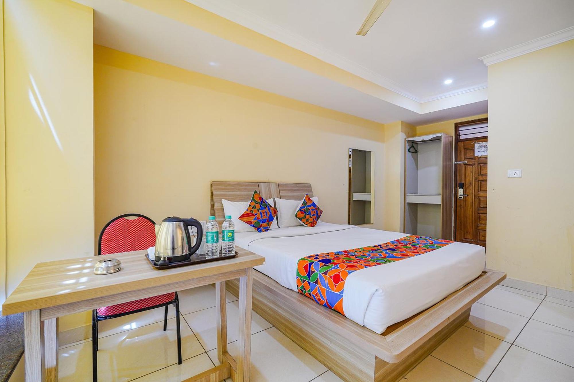 Fabhotel Bns Comforts Bangalore Luaran gambar