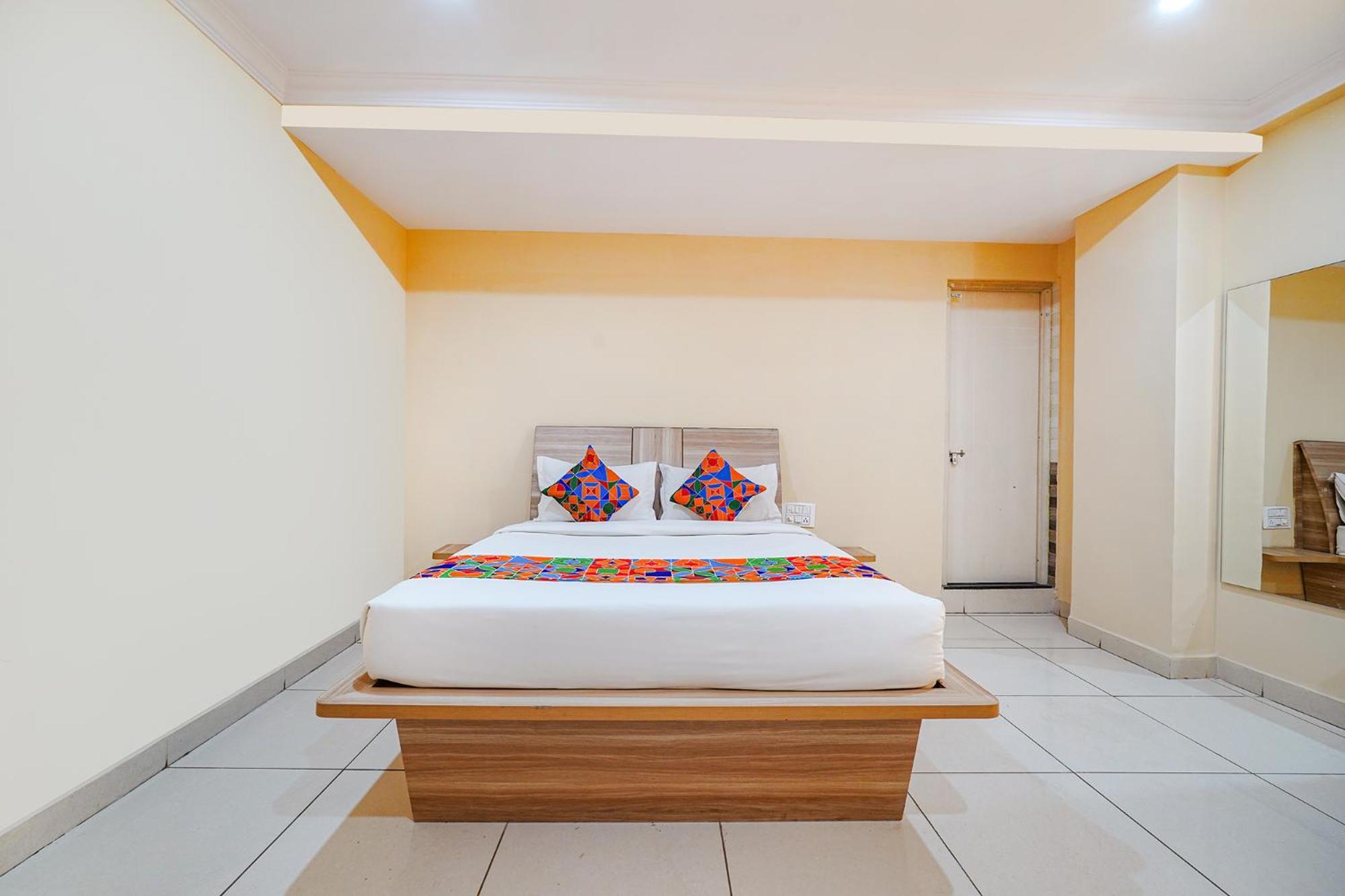 Fabhotel Bns Comforts Bangalore Luaran gambar