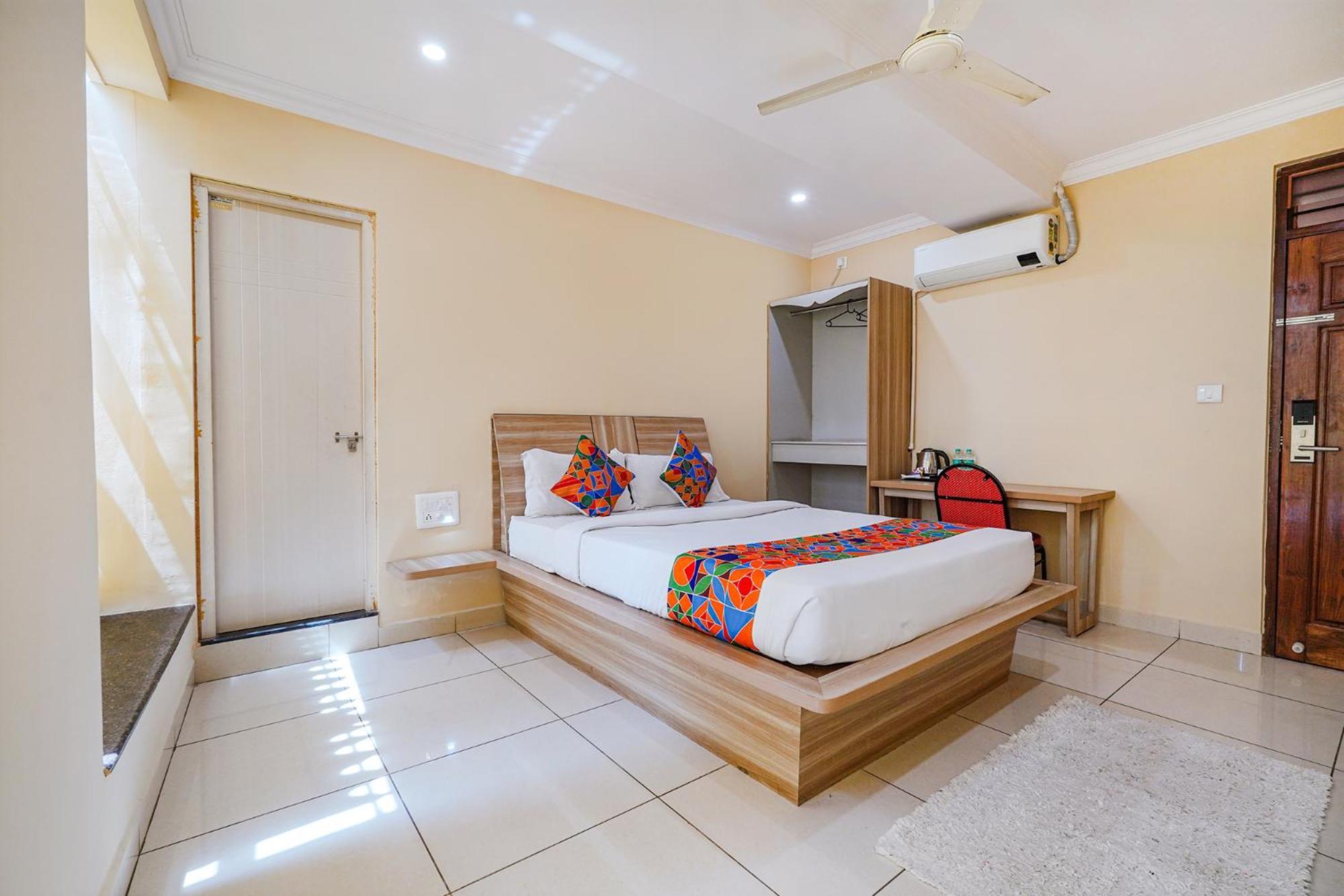 Fabhotel Bns Comforts Bangalore Luaran gambar